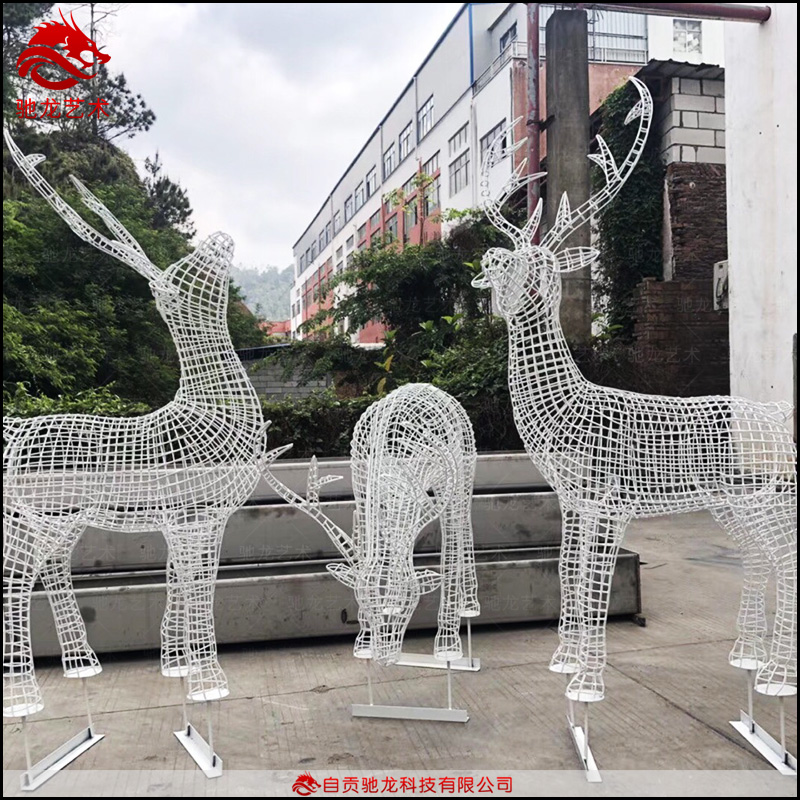 鹿铁架镂空雕塑